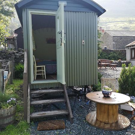 Shepherds Hut Dolly Wagon Κέσγουικ Εξωτερικό φωτογραφία